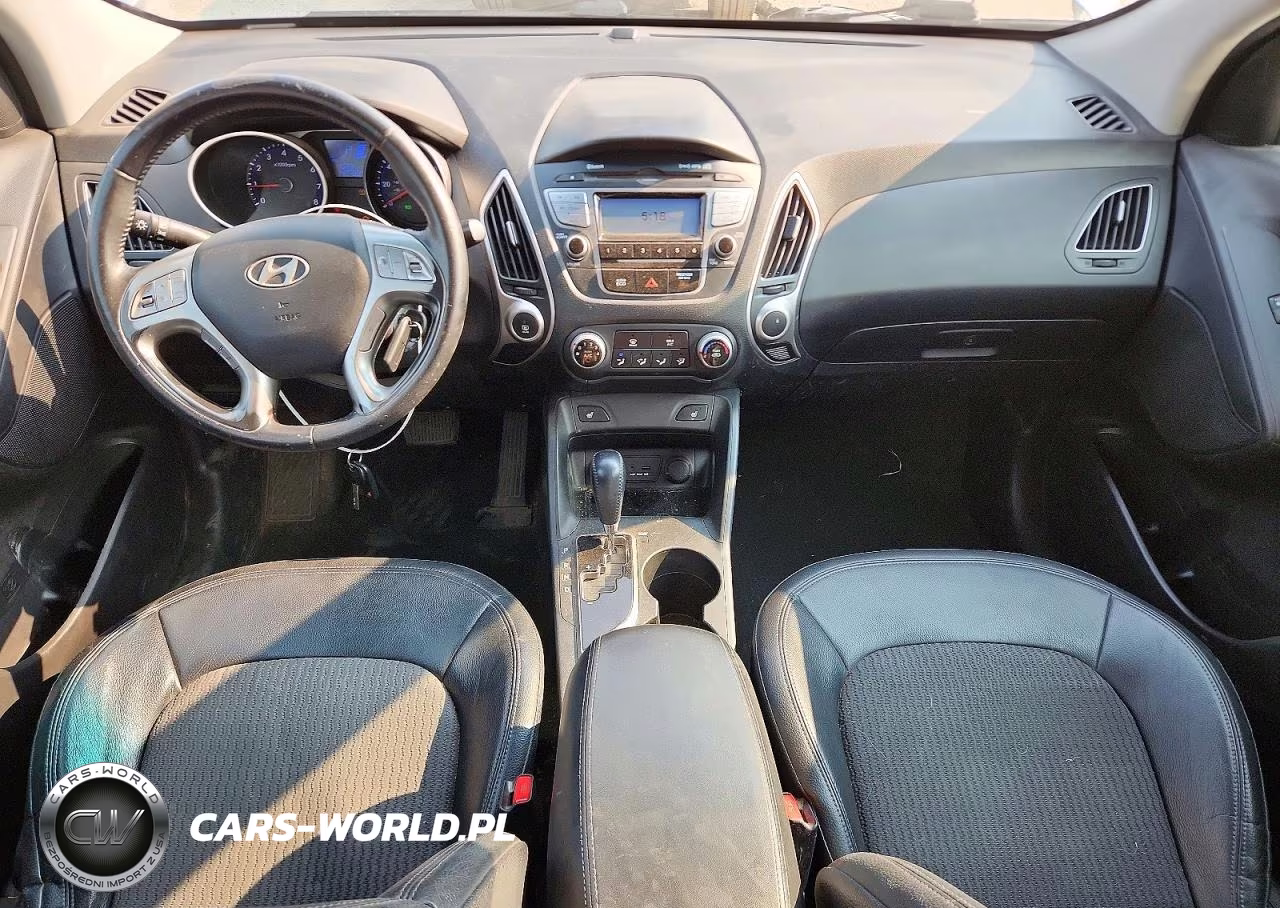 2012 Hyundai Tucson Gls VIN:KM8JUCAC1CU467973 - 8