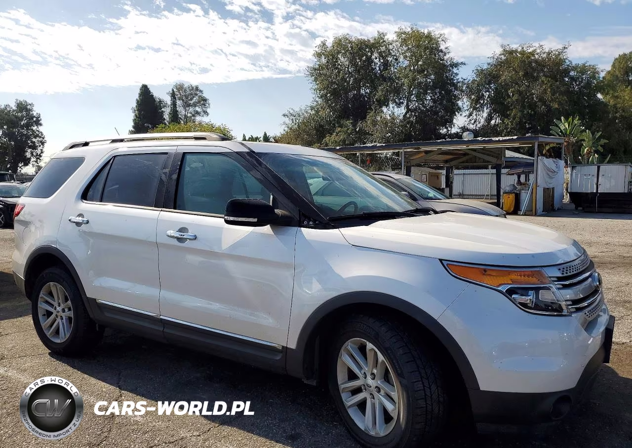 2015 Ford Explorer Xlt VIN:1FM5K7D80FGB11765 - 4