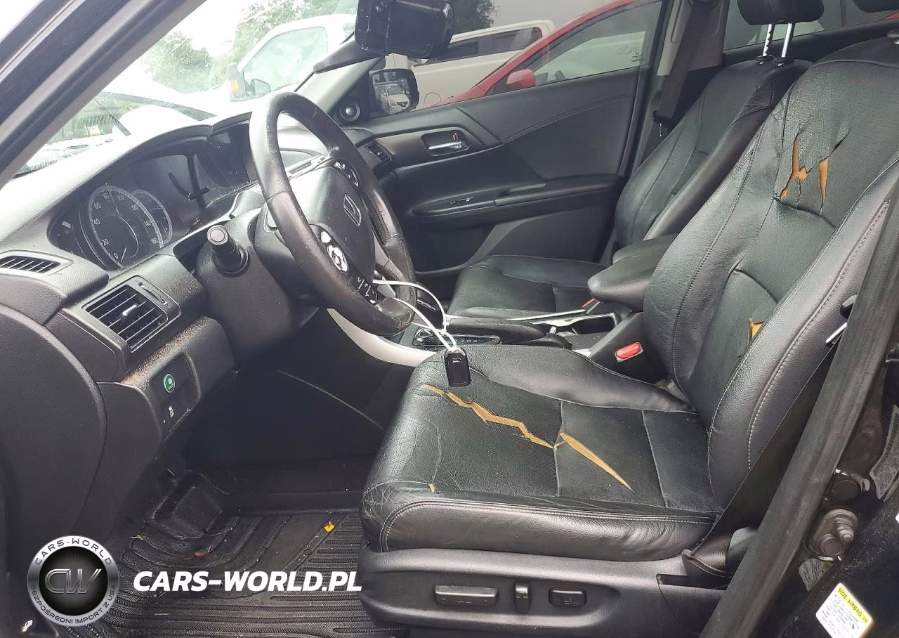 2013 Honda Accord Touring VIN:1HGCR3F89DA002588 - 7