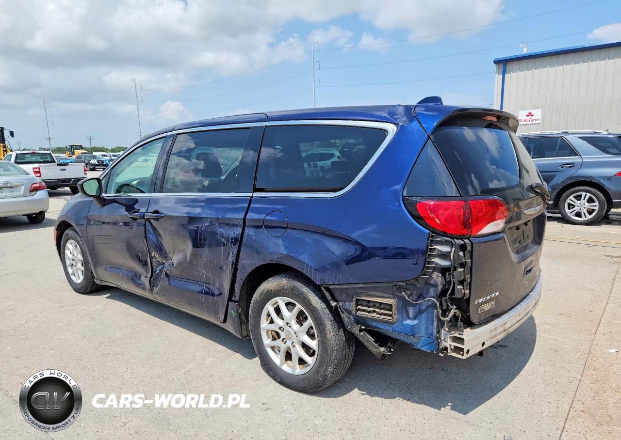 2018 Chrysler Pacifica Lx VIN:2C4RC1CG4JR292174 - 2