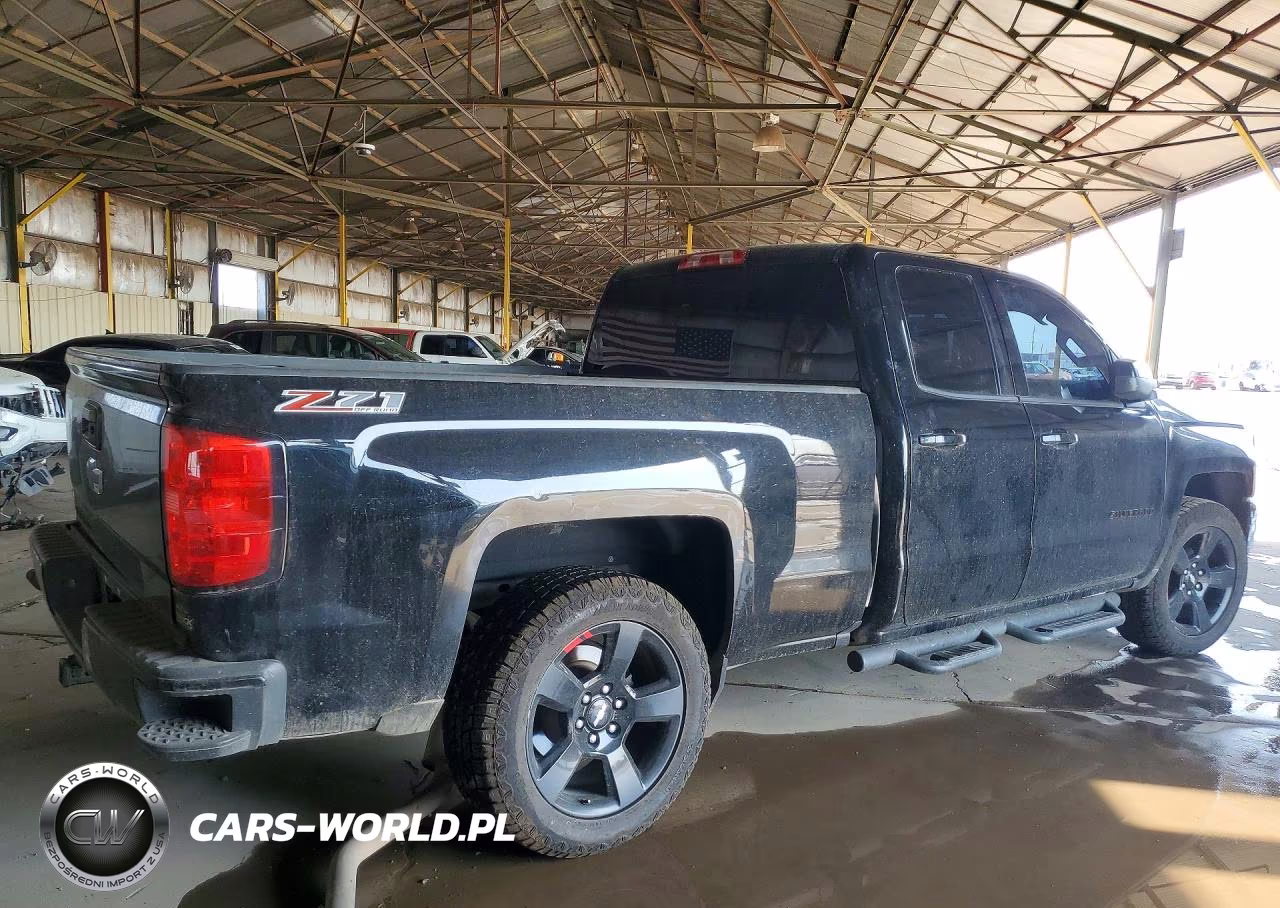 2017 Chevrolet Silverado K1500 Lt VIN:1GCVKREC3HZ394771 - 3