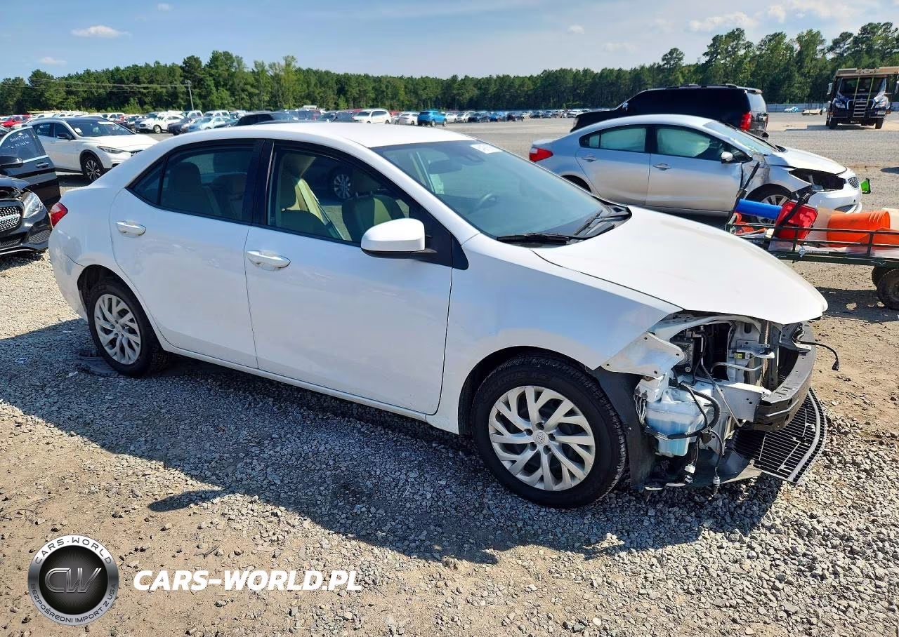 2017 Toyota Corolla Le VIN:2T1BURHEXHC760116 - 4