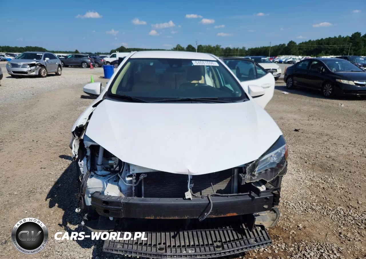 2017 Toyota Corolla Le VIN:2T1BURHEXHC760116 - 5