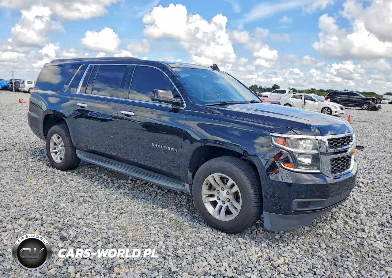 2016 Chevrolet Suburban C1500 Lt VIN:1GNSCHKC8GR438509 - 4