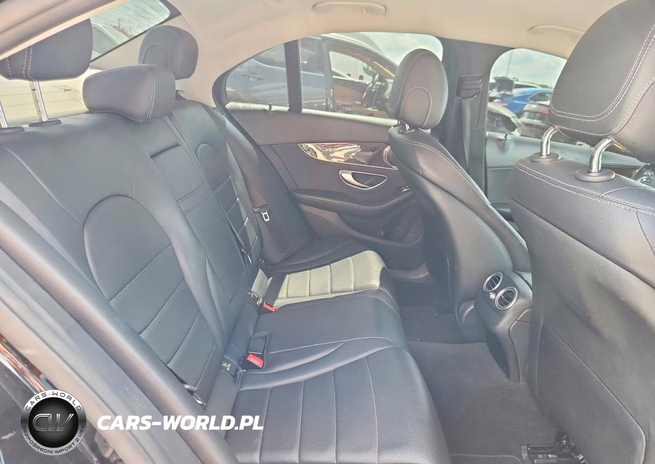 2017 Mercedes-Benz C 300 VIN:55SWF4JB0HU232464 - 10