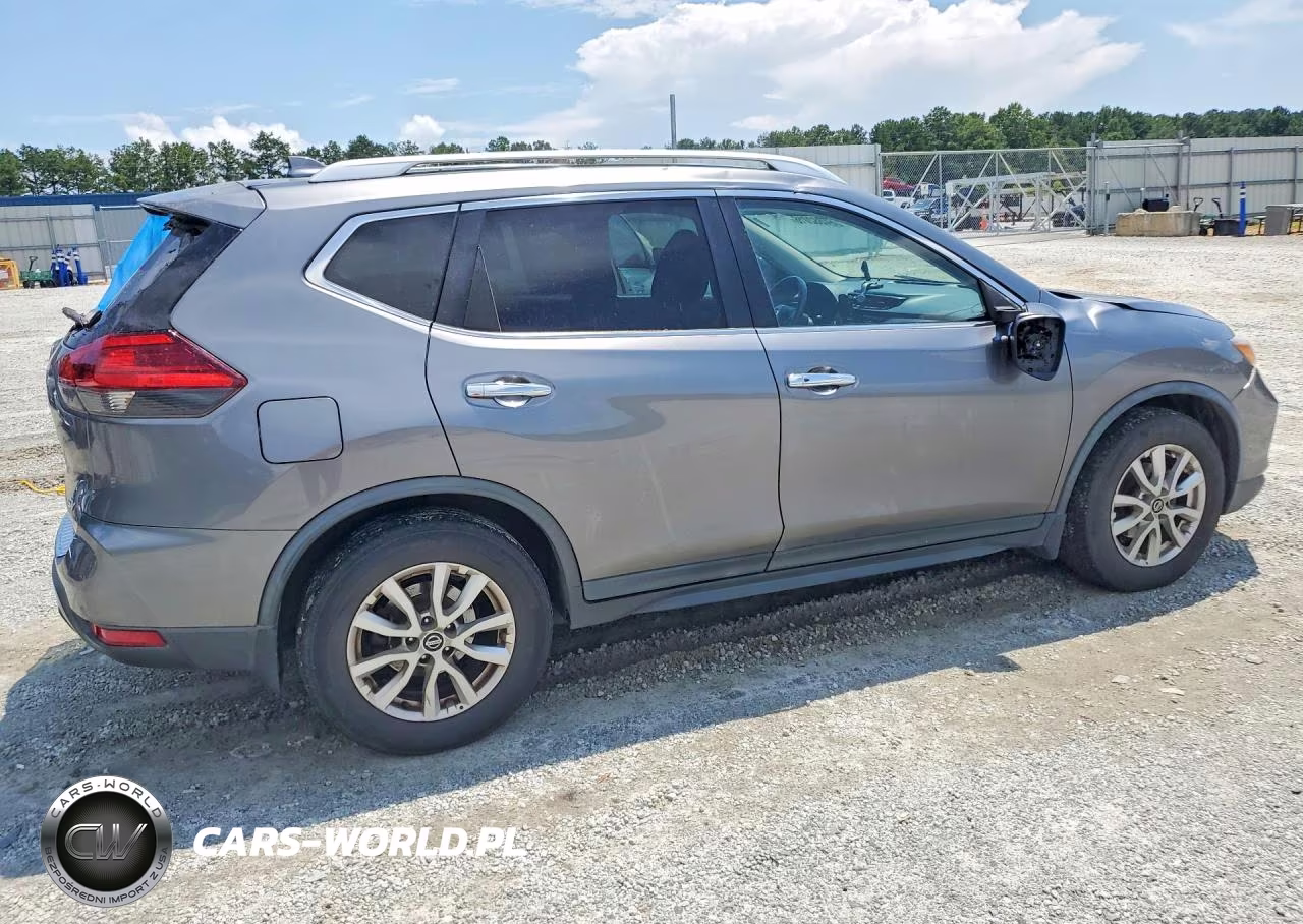 2017 Nissan Rogue Sv VIN:KNMAT2MT7HP611156 - 3