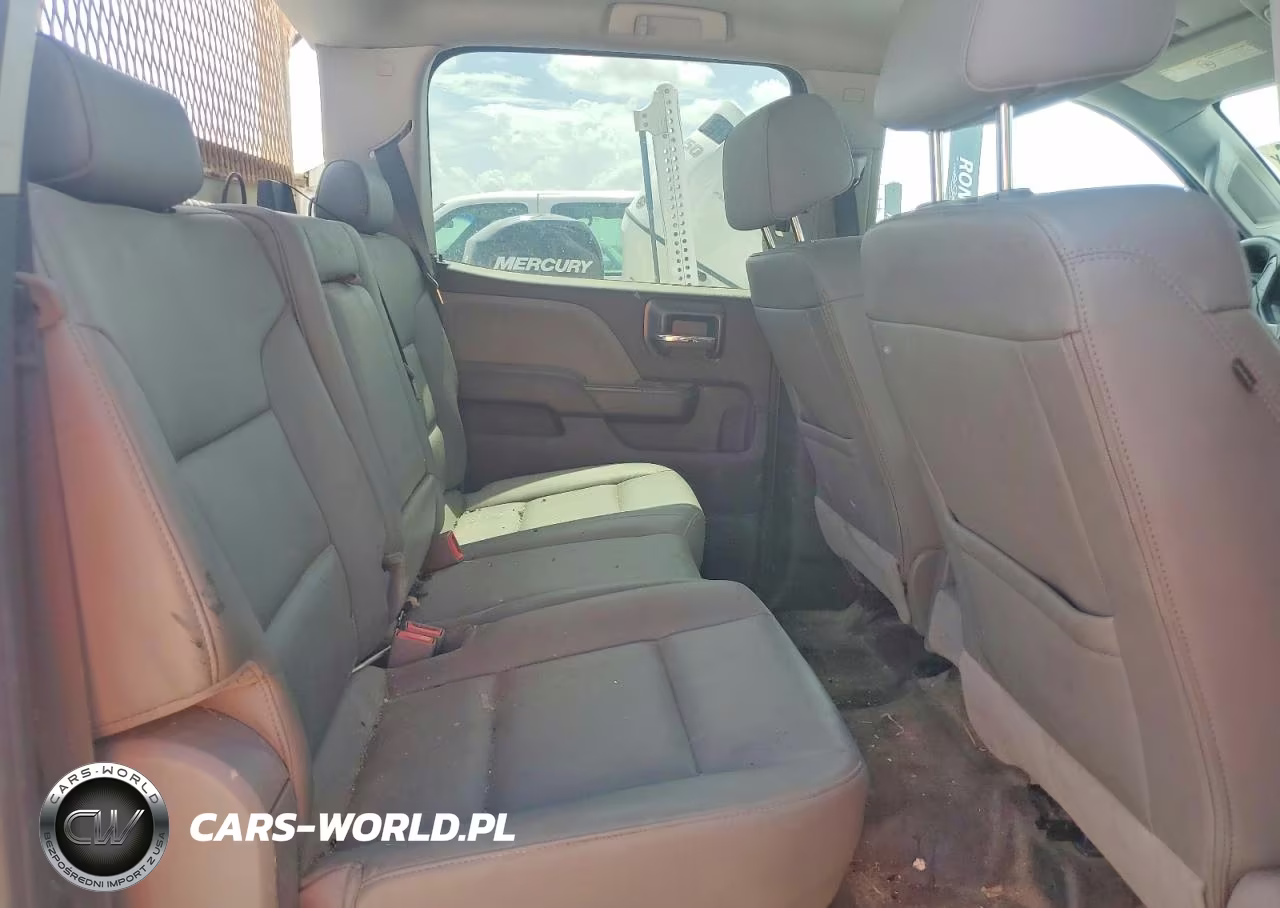 2018 Chevrolet Silverado C2500 Heavy Duty VIN:1GB1CUEG7JF280401 - 10