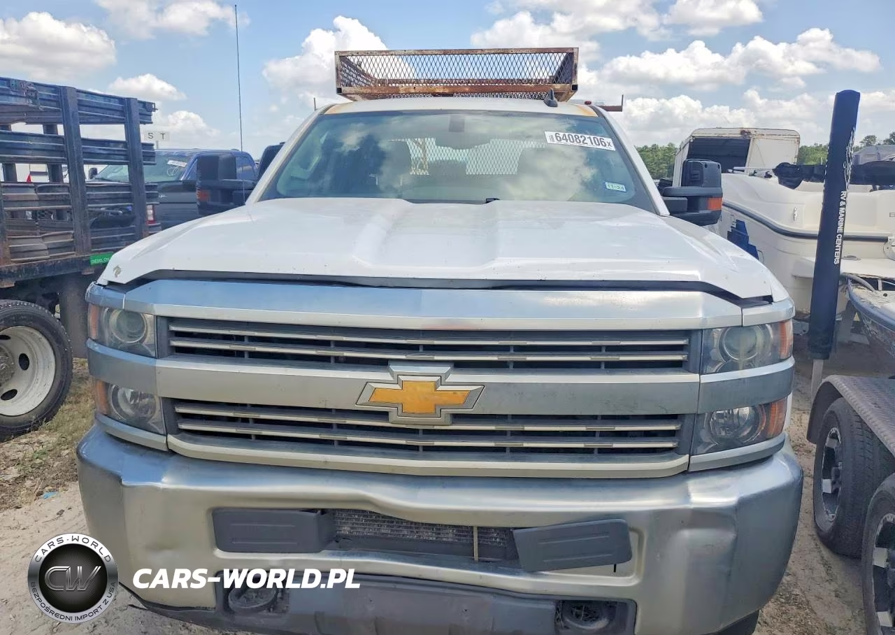 2018 Chevrolet Silverado C2500 Heavy Duty VIN:1GB1CUEG7JF280401 - 5
