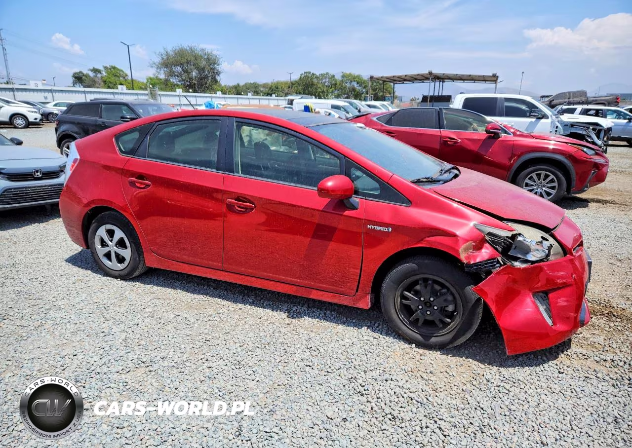 2012 Toyota Prius Three VIN:JTDKN3DU1C1537130 - 4