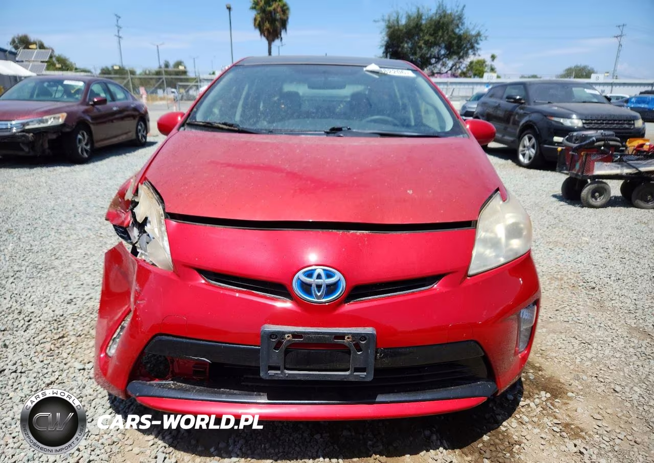 2012 Toyota Prius Three VIN:JTDKN3DU1C1537130 - 5