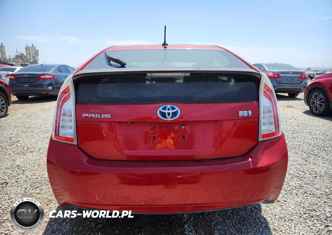2012 Toyota Prius Three VIN:JTDKN3DU1C1537130 - 6