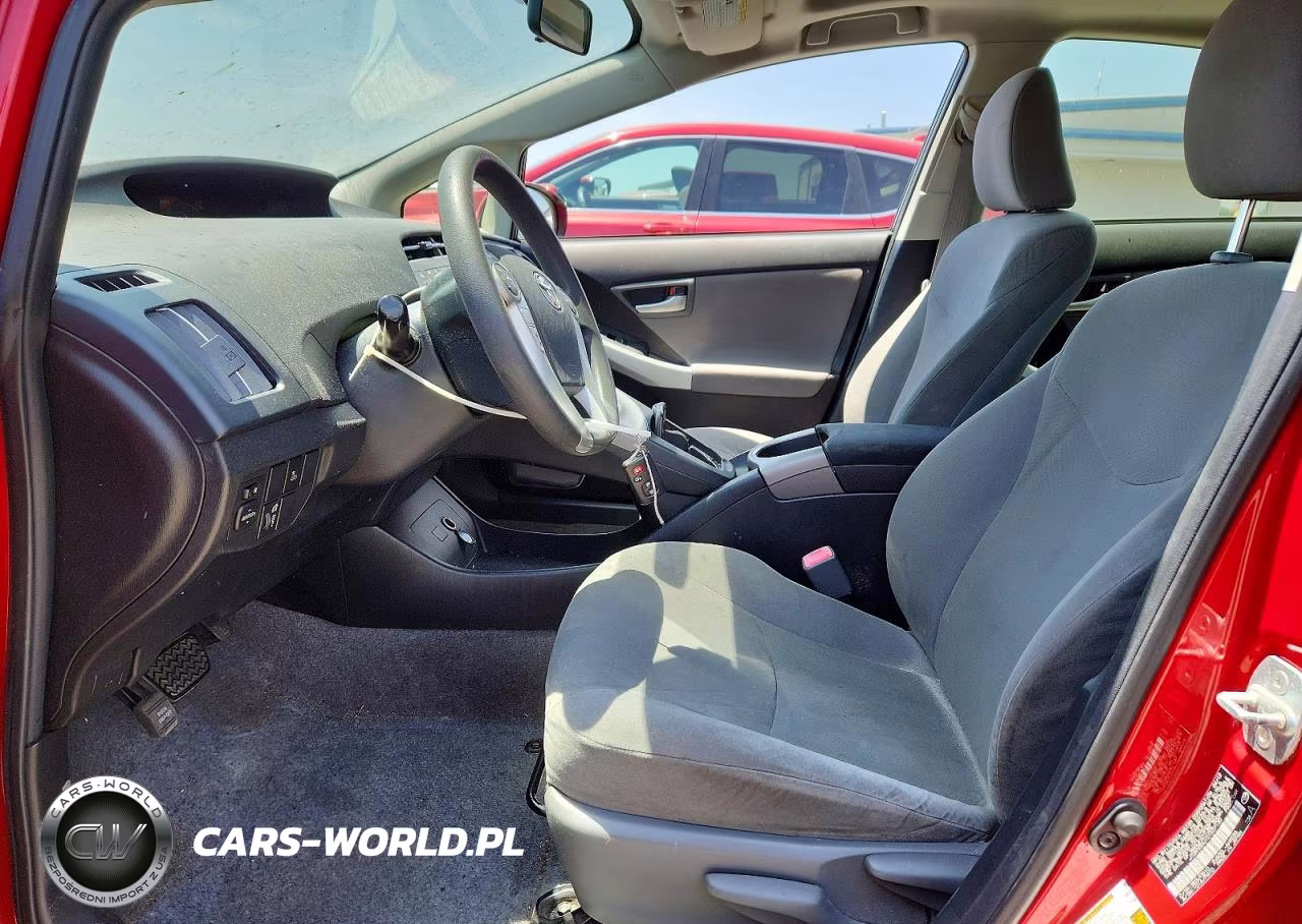 2012 Toyota Prius Three VIN:JTDKN3DU1C1537130 - 7