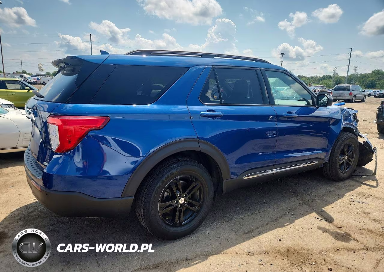 2020 Ford Explorer Xlt VIN:1FMSK8DH4LGB10669 - 3