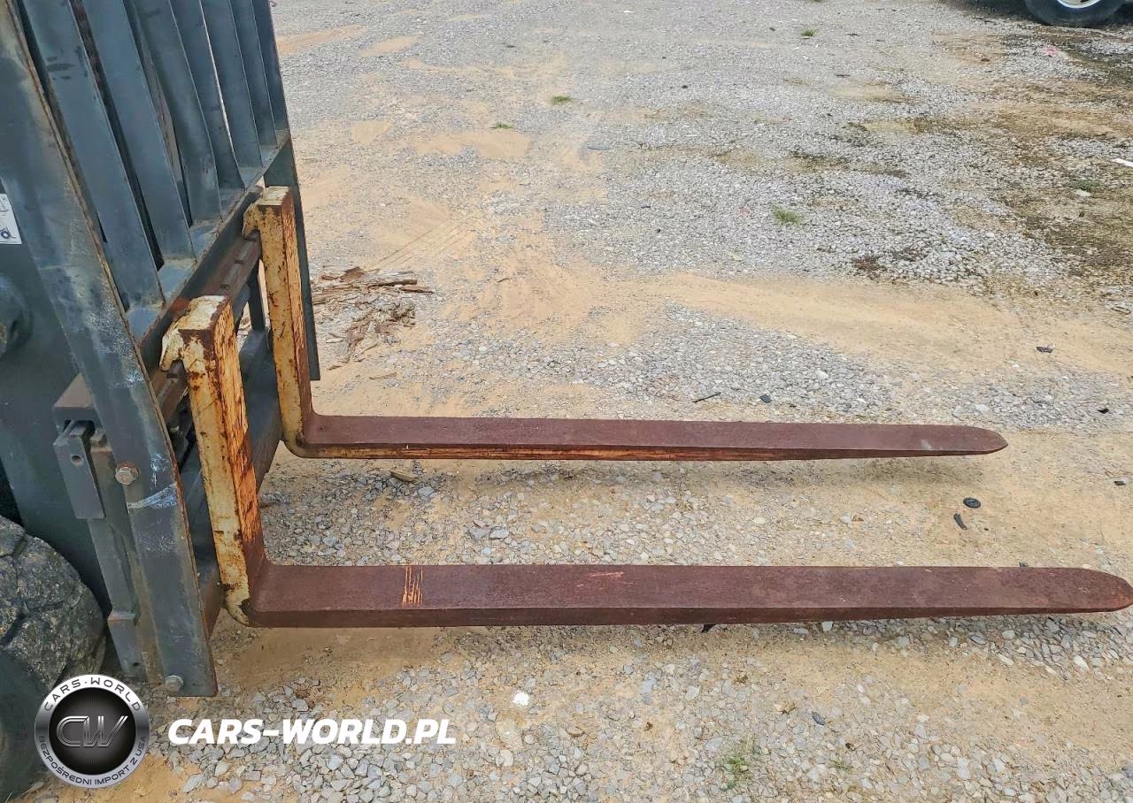 2009 Nissan Forklift VIN:CUGL029R0653 - 9