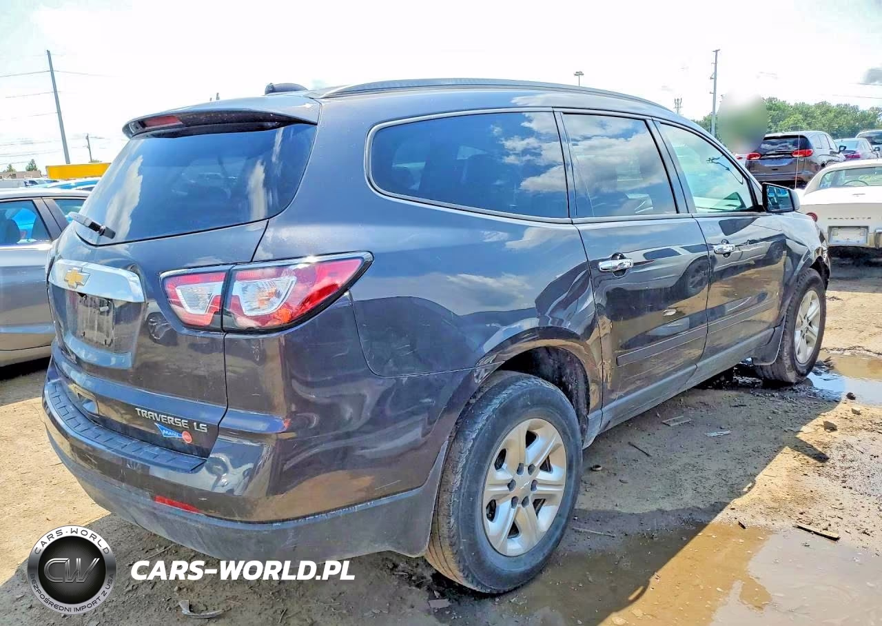 2016 Chevrolet Traverse Ls VIN:1GNKRFED5GJ310136 - 3