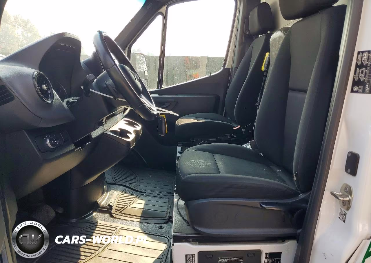 2022 Mercedes-Benz Sprinter 3500 VIN:W1X9E33Y6NN195236 - 7