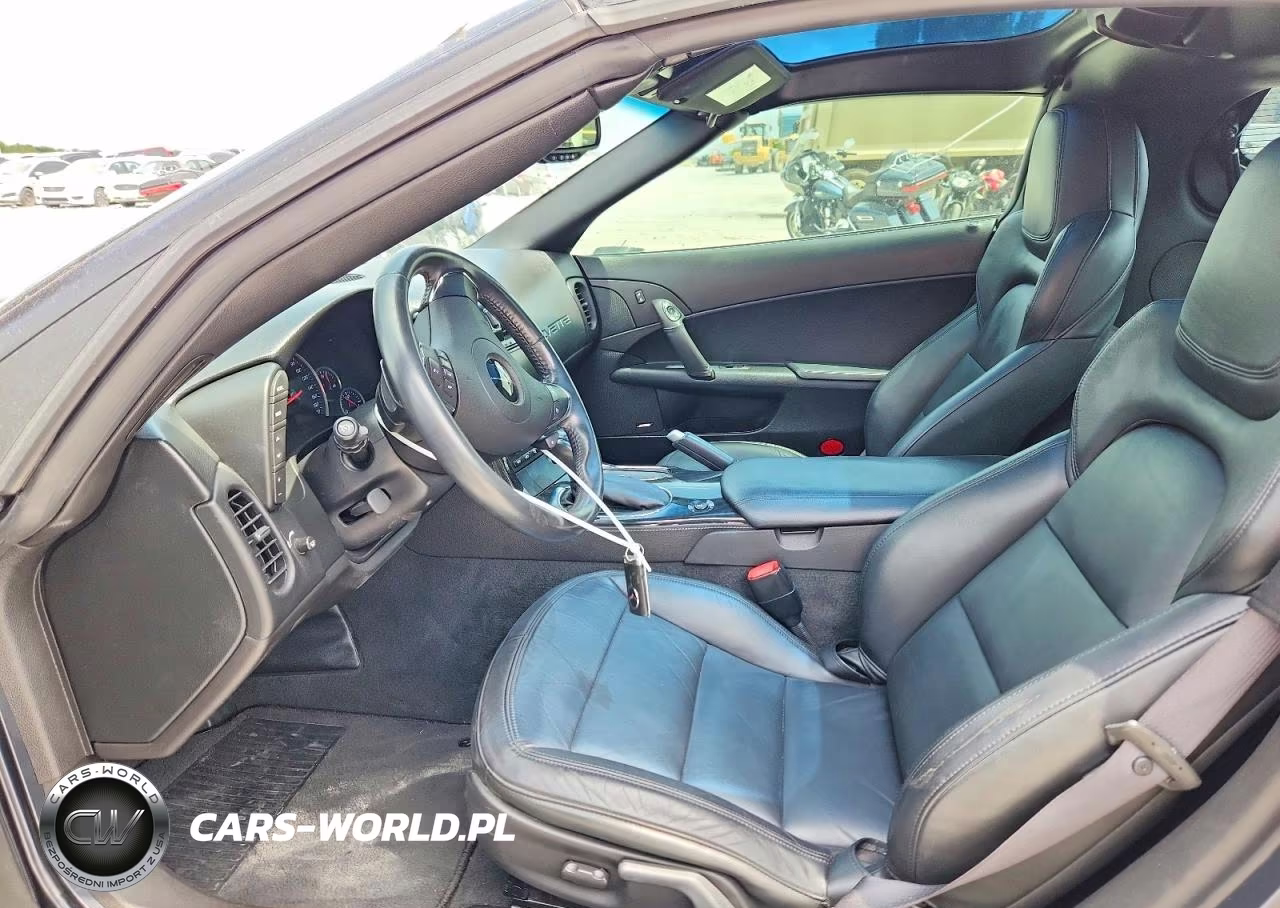 2012 Chevrolet Corvette Grand Sport VIN:1G1YV2DW8C5107005 - 7