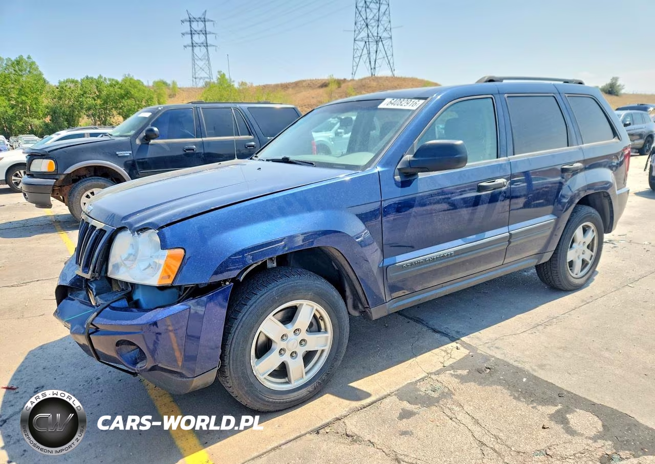 2005 Jeep Grand Cherokee Laredo