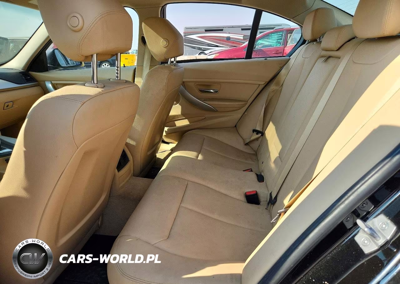 2016 BMW 320 Xi VIN:WBA8E5G54GNU22088 - 10