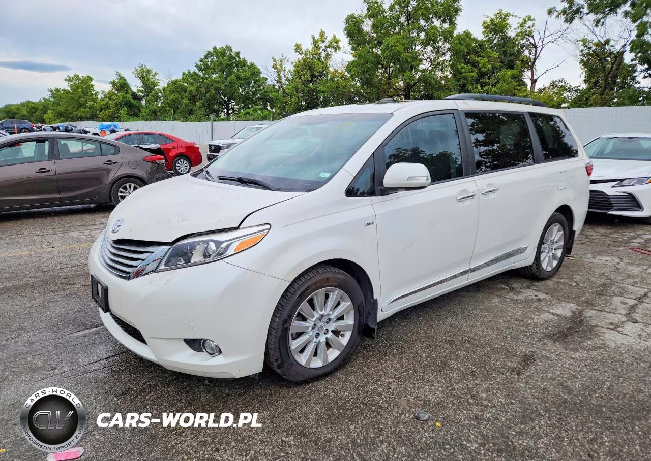 2016 Toyota Sienna Limited 7-Passenger
