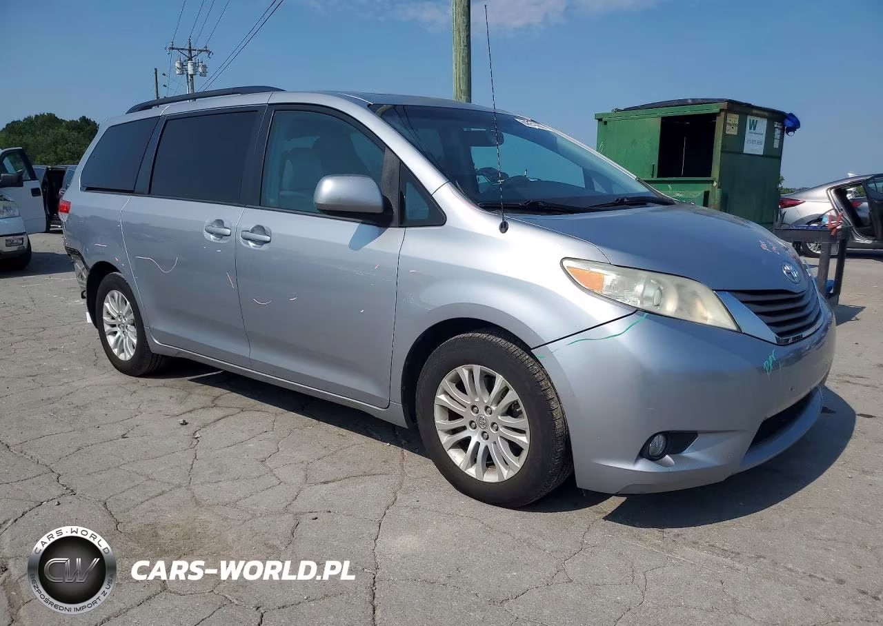 2012 Toyota Sienna Xle 8-Passenger VIN:5TDYK3DC8CS222418 - 4