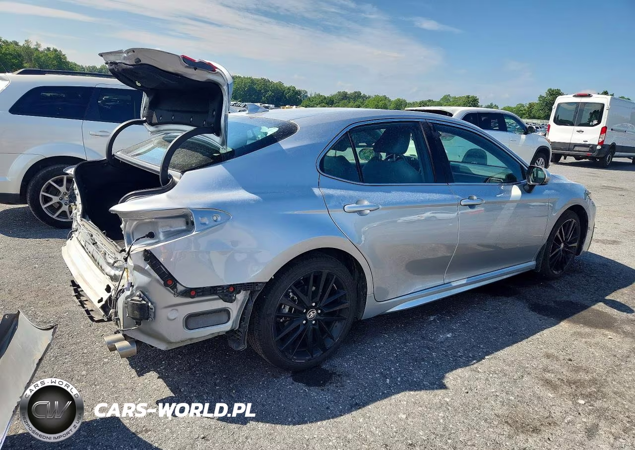 2022 Toyota Camry Xse VIN:4T1K61AK3NU066809 - 3