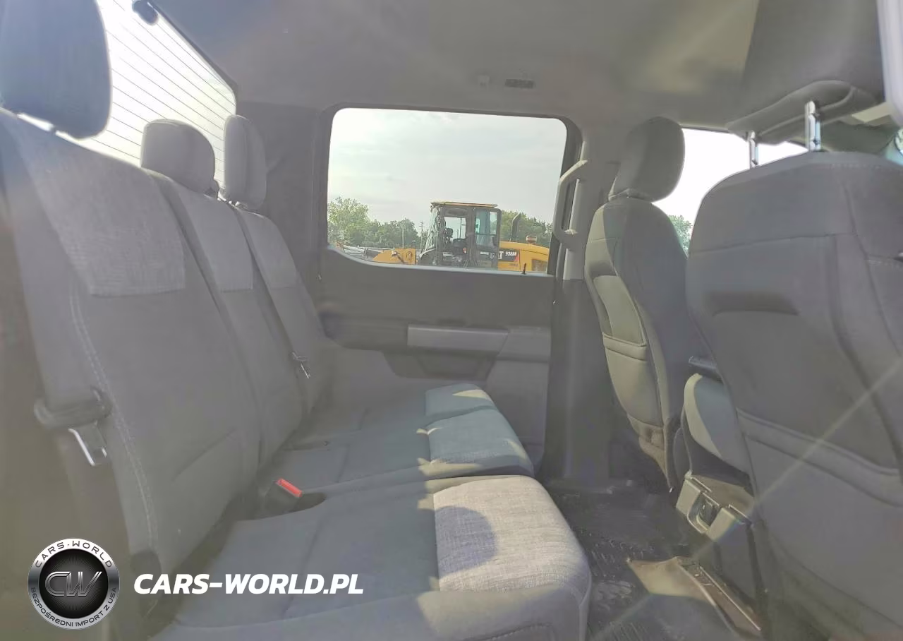 2023 Ford F350 Super Duty VIN:1FT8W3BT0PEC05065 - 10