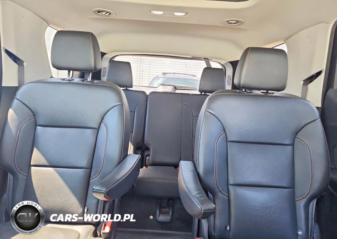 2019 Chevrolet Traverse Premier VIN:1GNERKKWXKJ314543 - 10