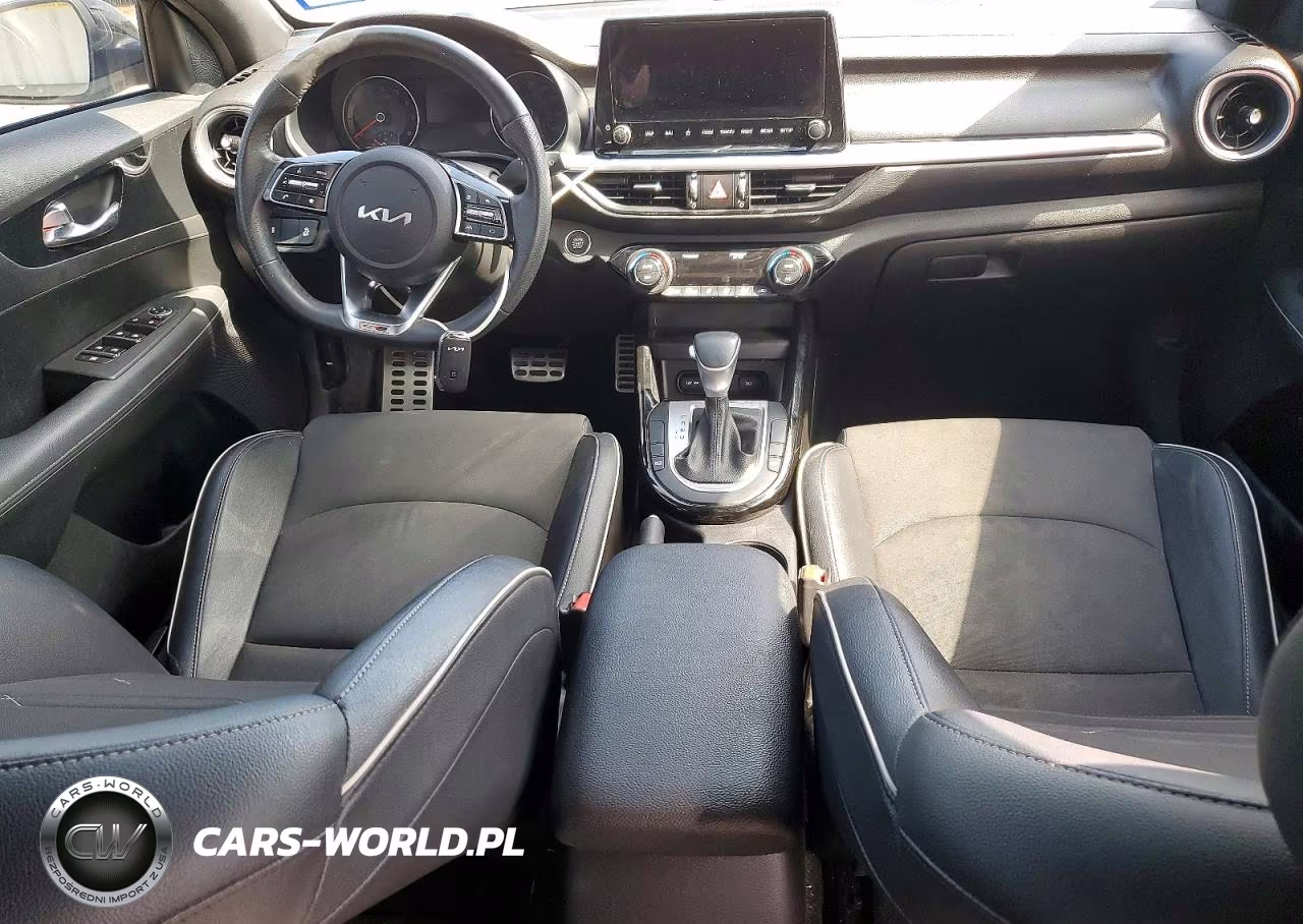 2023 Kia Forte Gt Line VIN:3KPF54AD7PE579882 - 8