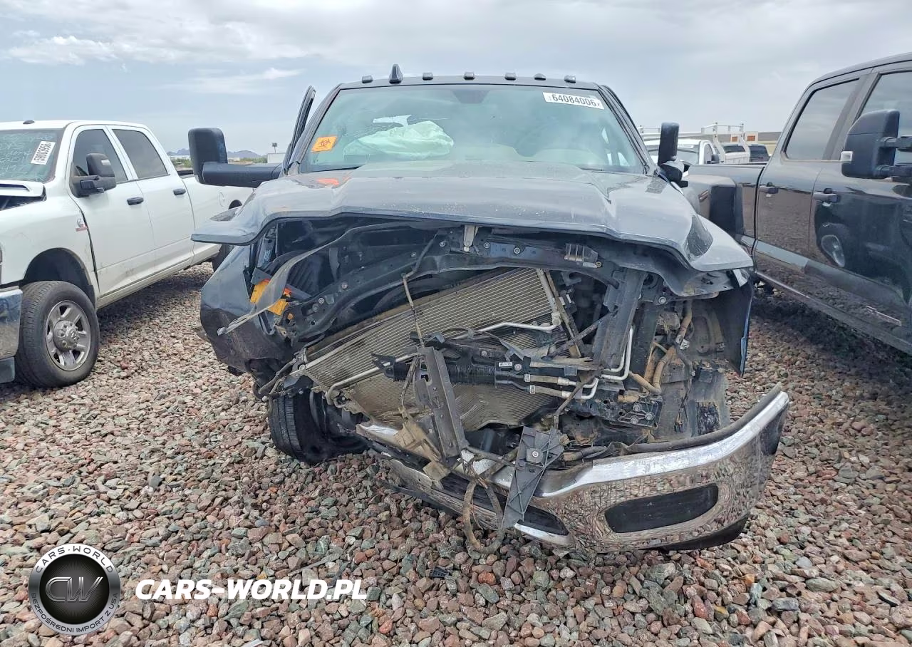 2022 Ram 3500 Tradesman VIN:3C63RRGL2NG396966 - 5