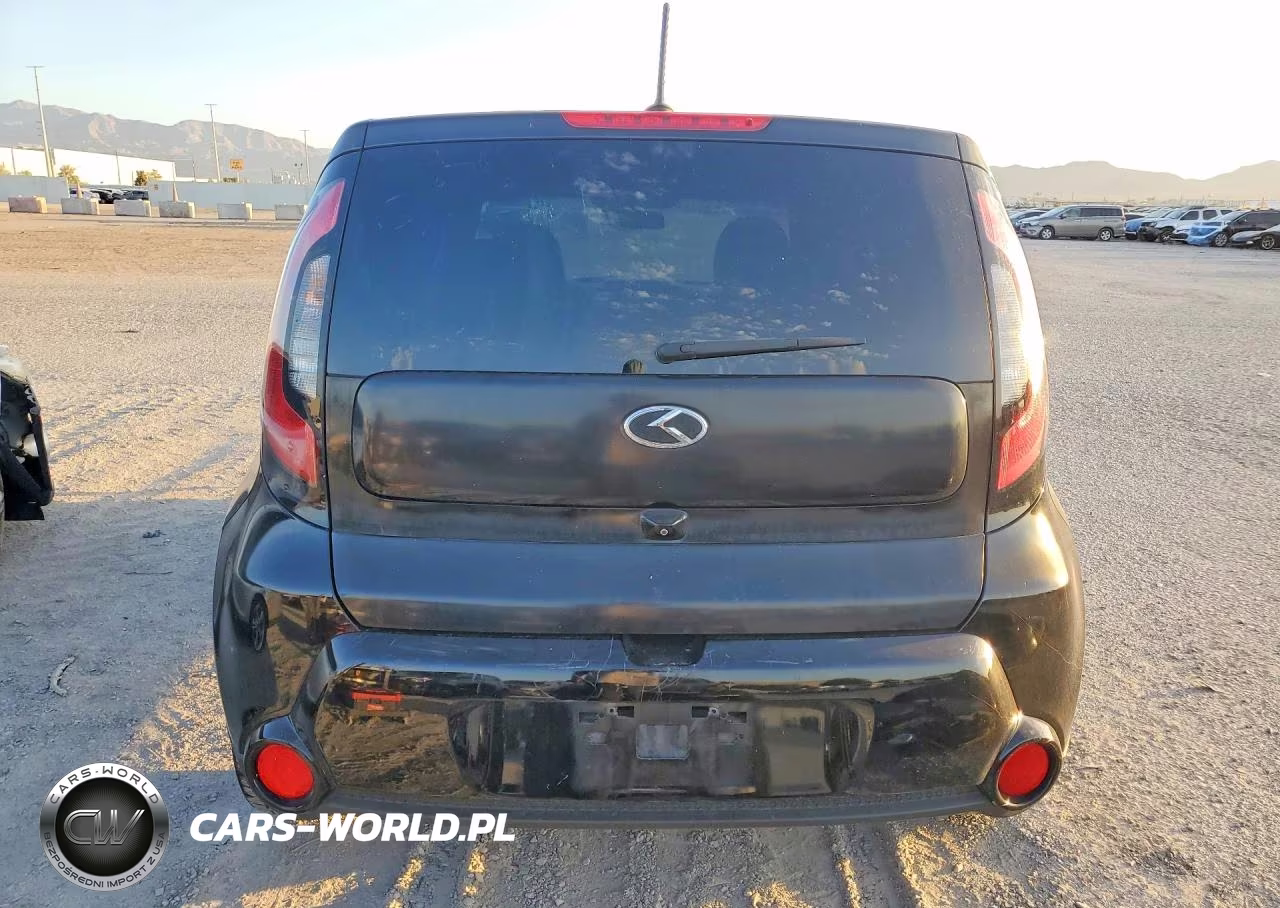 2016 Kia Soul + VIN:KNDJP3A56G7829751 - 6