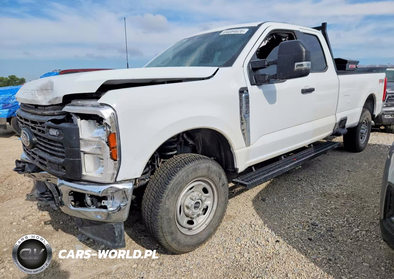 2026 Ford F250 Super Duty – zdjęcie 1 z 12