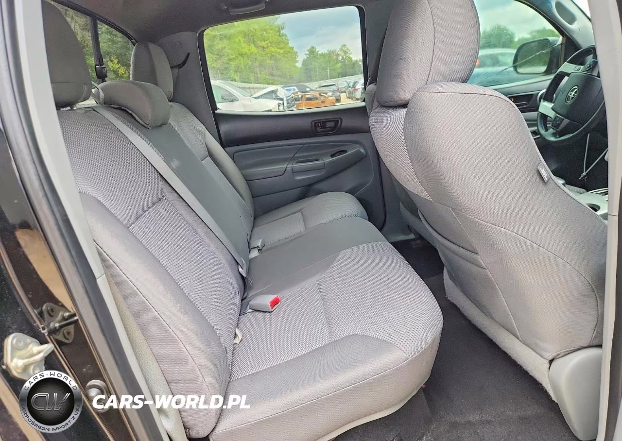 2014 Toyota Tacoma V6 VIN:3TMLU4EN8EM143618 - 10