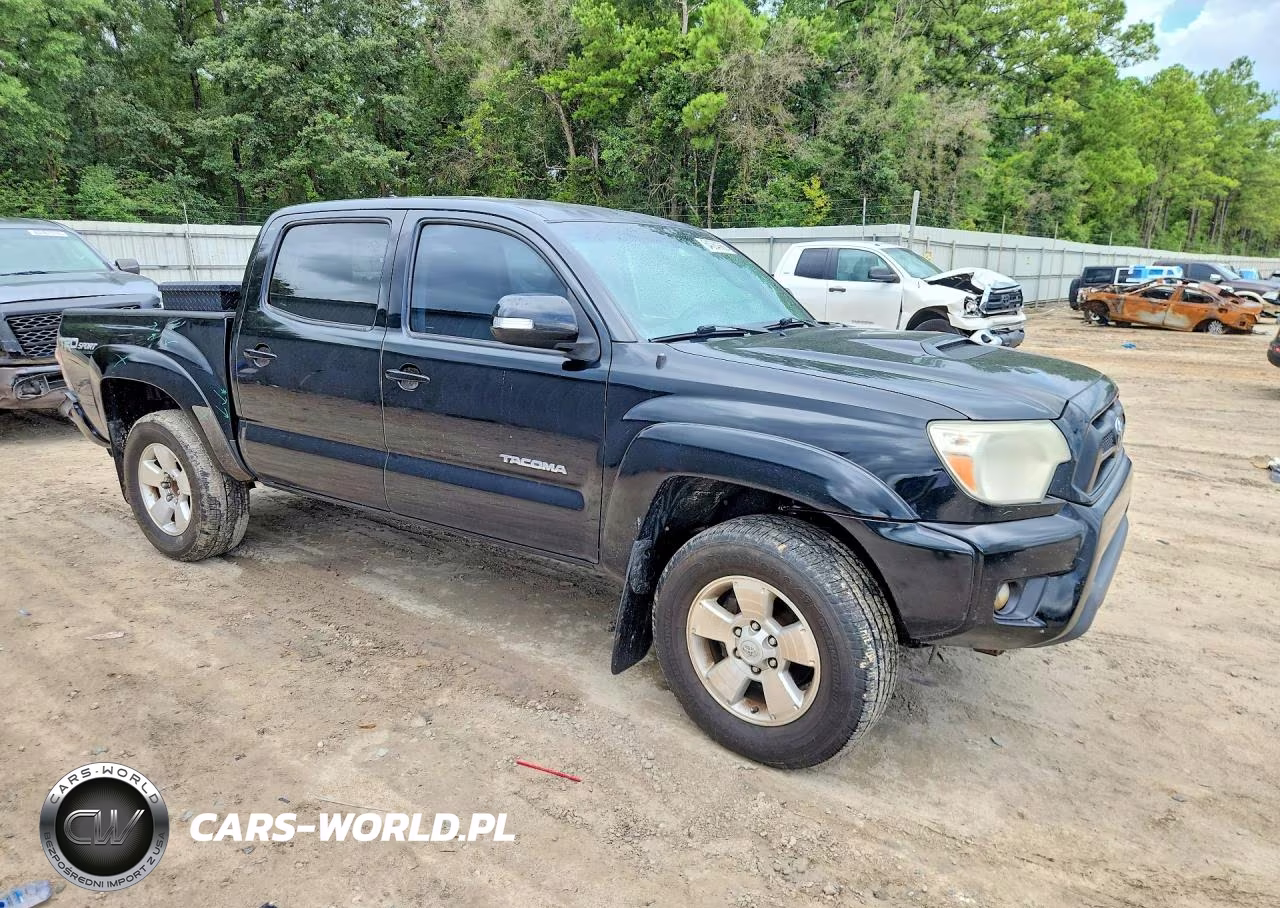2014 Toyota Tacoma V6 VIN:3TMLU4EN8EM143618 - 4