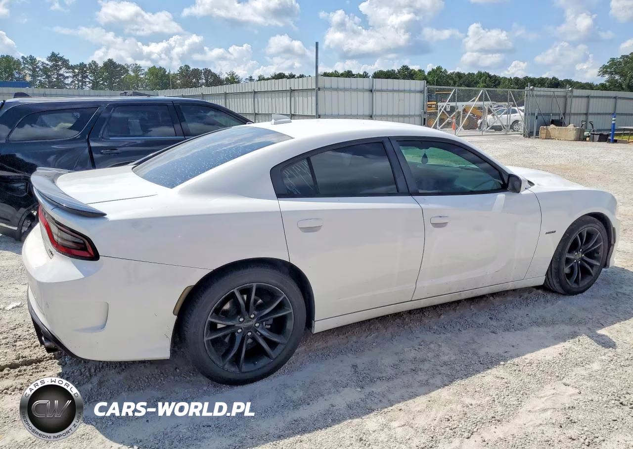 2015 Dodge Charger R-T VIN:2C3CDXCT6FH847209 - 3