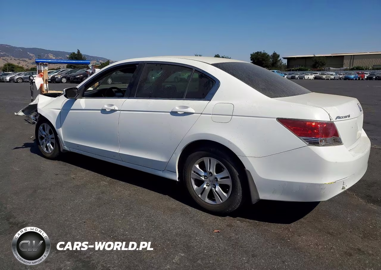 2008 Honda Accord Lxp VIN:JHMCP26418C064913 - 2