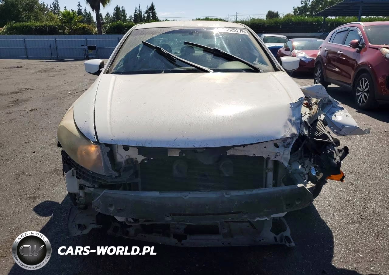 2008 Honda Accord Lxp VIN:JHMCP26418C064913 - 5