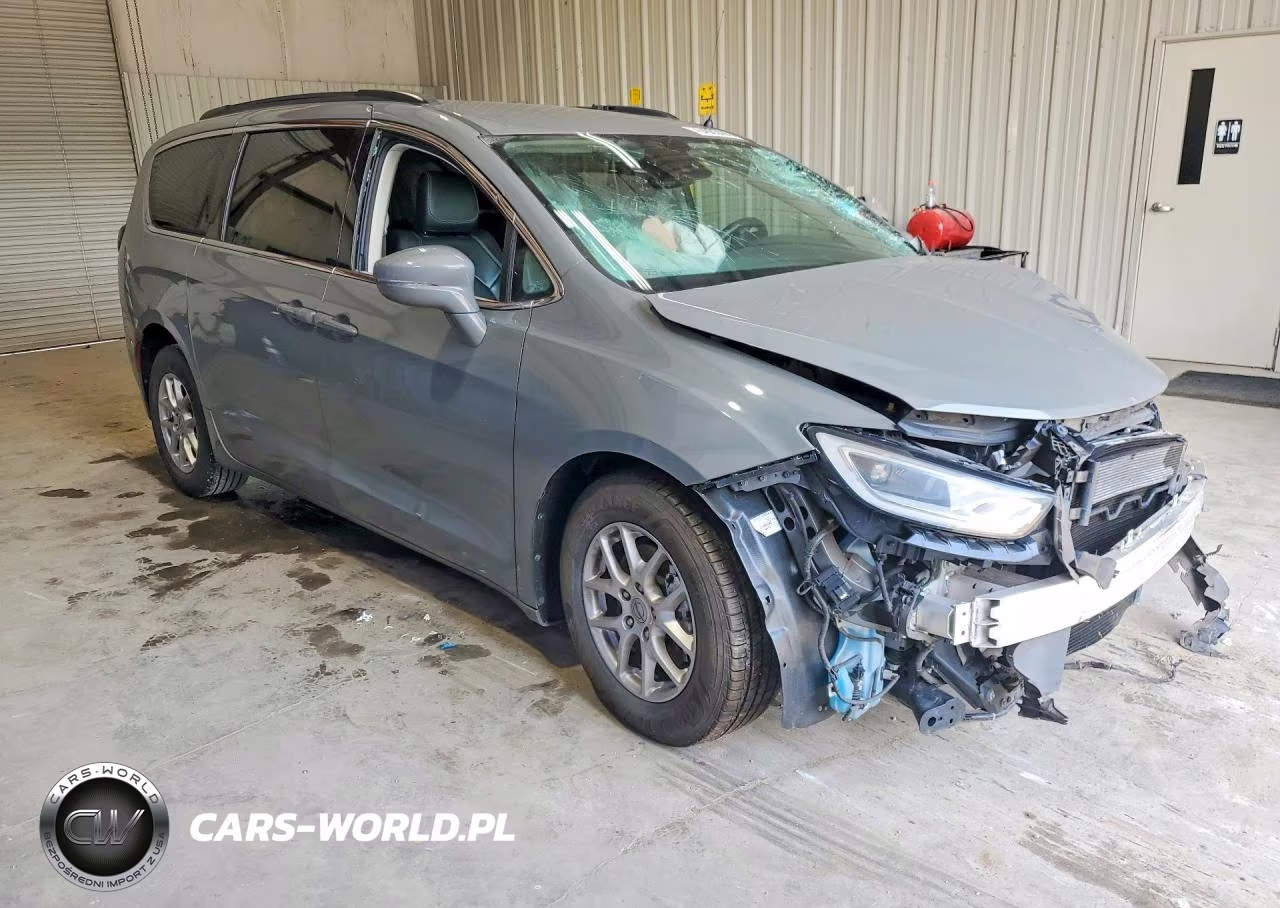 2022 Chrysler Pacifica Touring L VIN:2C4RC1BG8NR197298 - 4