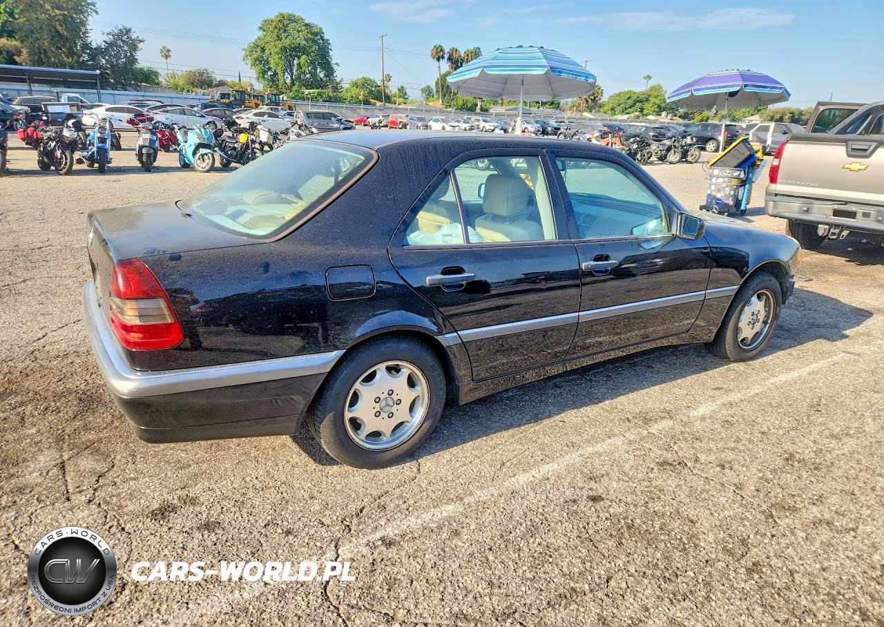 1999 Mercedes-Benz C 280 VIN:WDBHA29G6XA678640 - 3