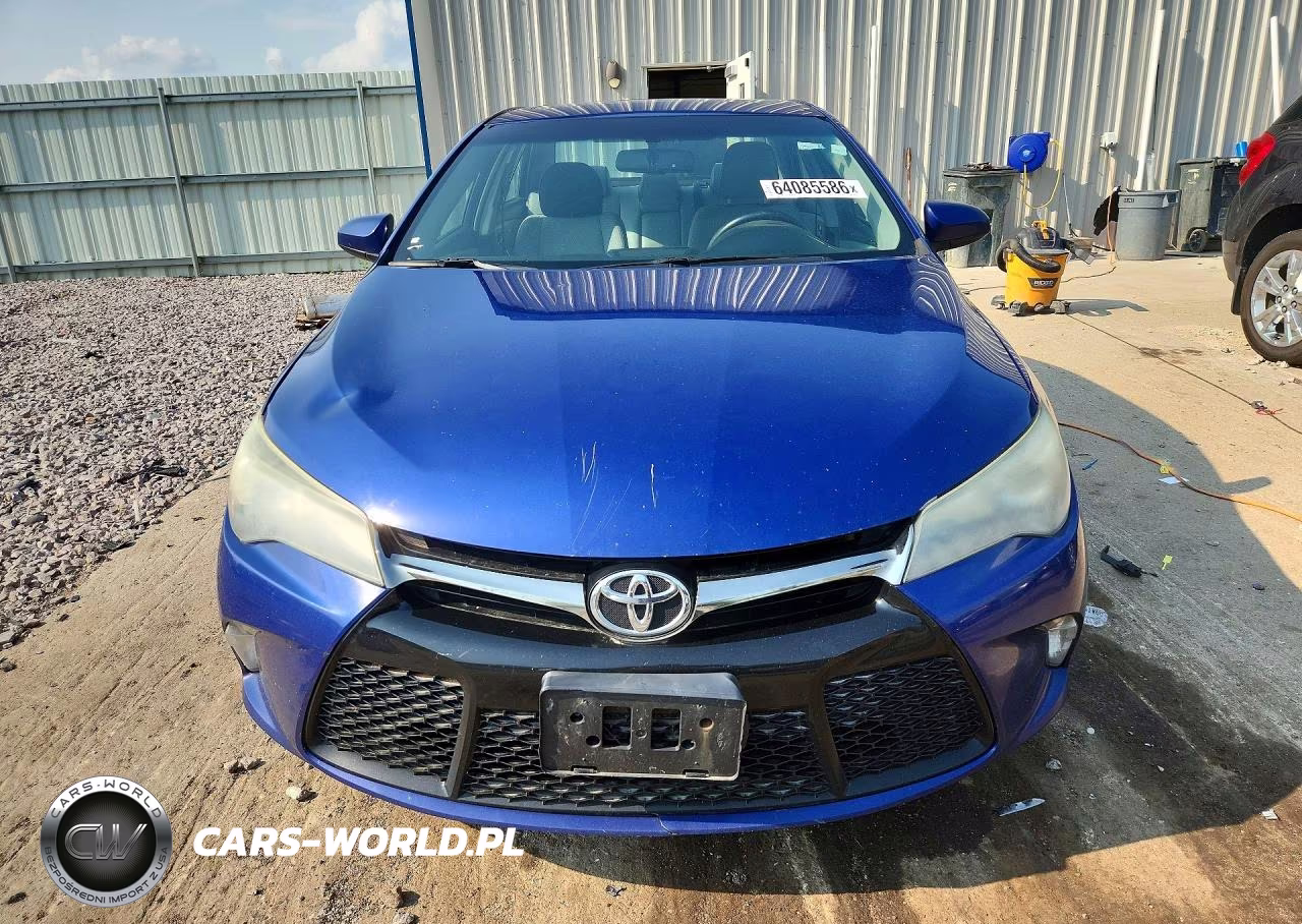 2015 Toyota Camry Se VIN:4T1BF1FK5FU892832 - 5