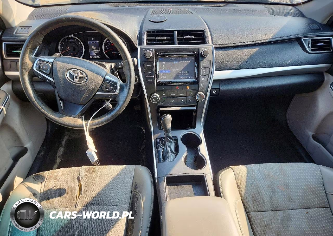 2015 Toyota Camry Se VIN:4T1BF1FK5FU892832 - 8