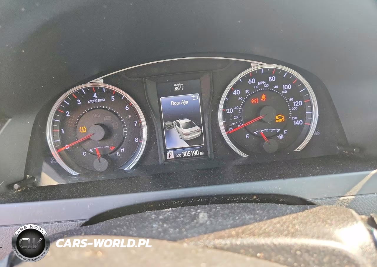 2015 Toyota Camry Se VIN:4T1BF1FK5FU892832 - 9