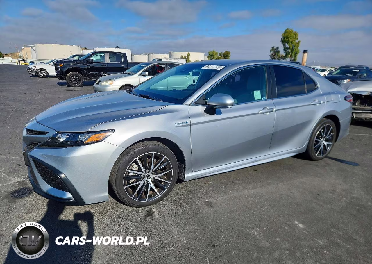 2021 Toyota Camry Se – zdjęcie 1 z 12