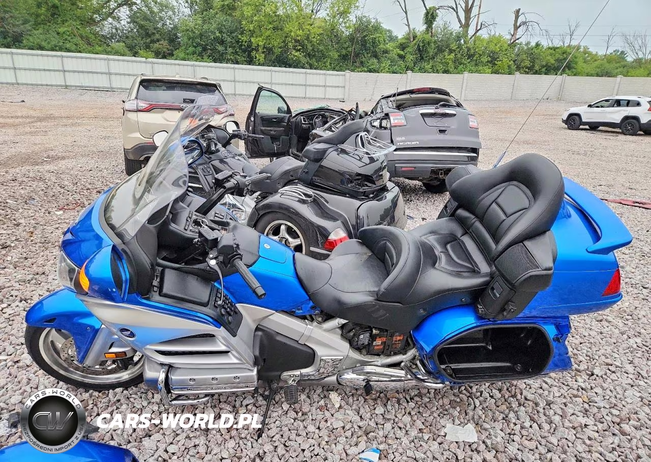 2012 Honda Gl1800 VIN:JH2SC68G8CK004060 - 3