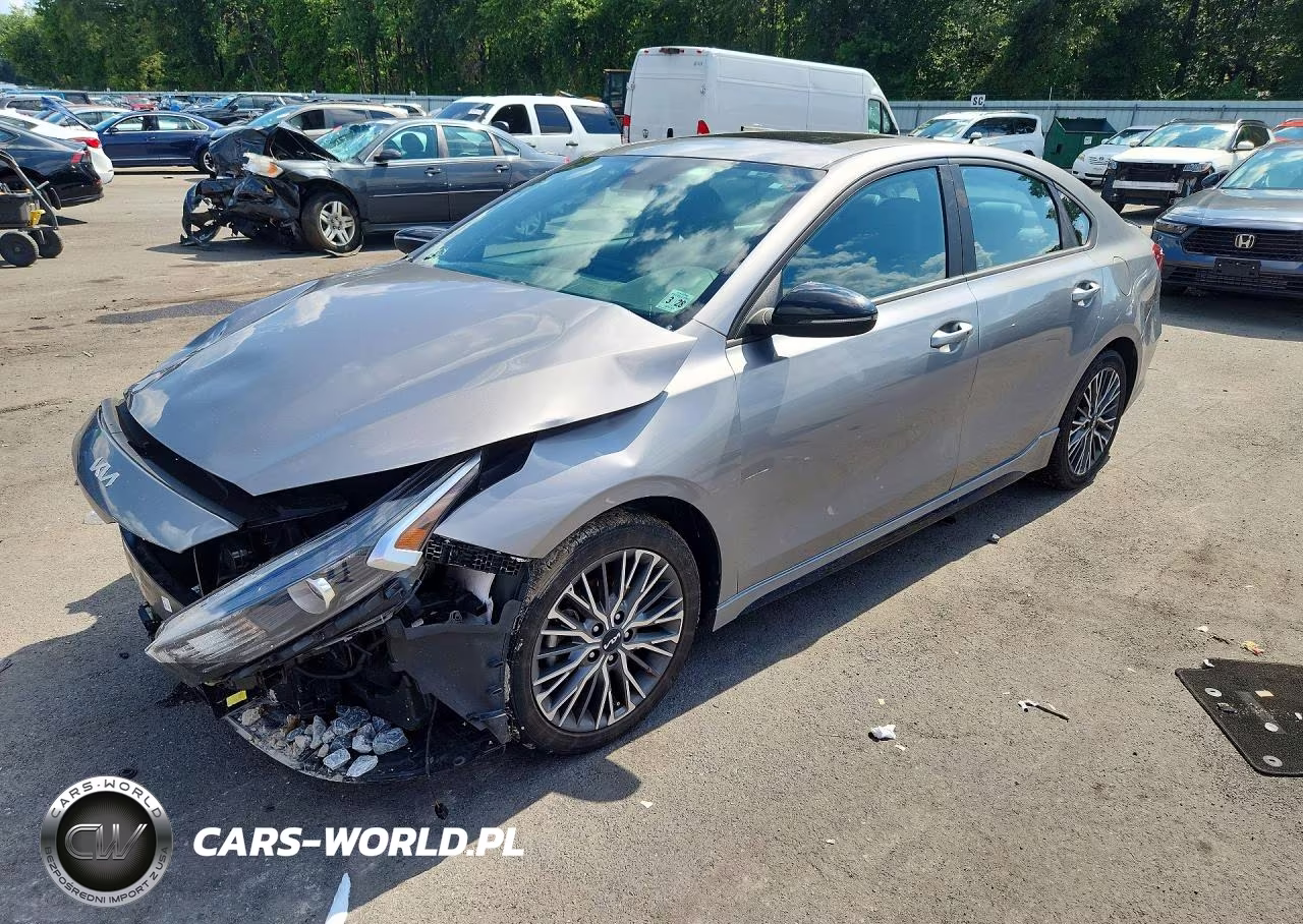 2023 Kia Forte Gt Line VIN:3KPF54AD3PE580026 - 1