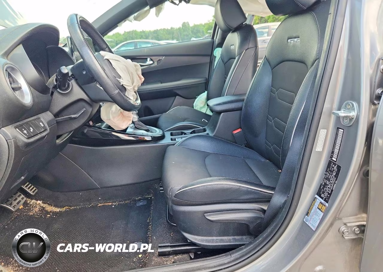 2023 Kia Forte Gt Line VIN:3KPF54AD3PE580026 - 7