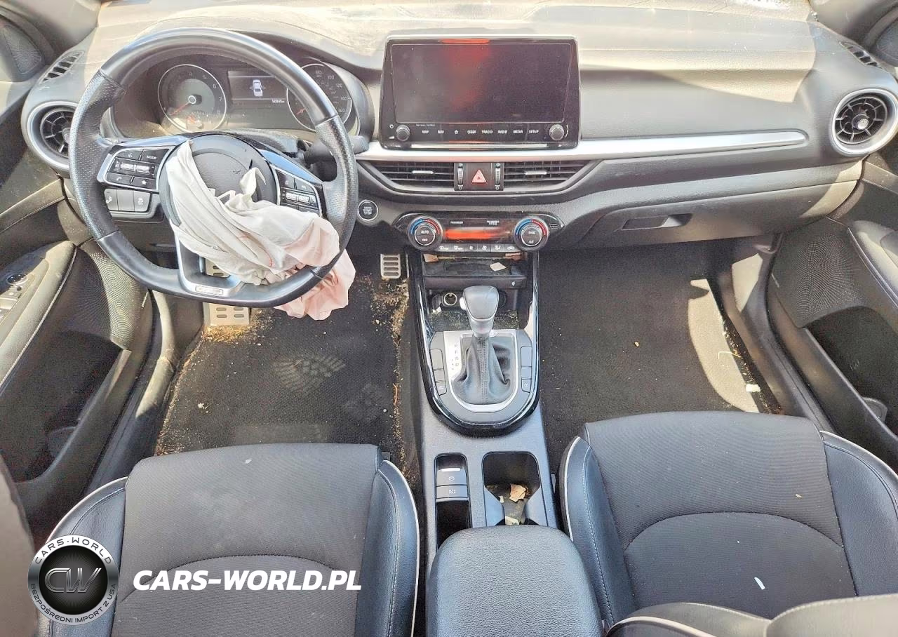 2023 Kia Forte Gt Line VIN:3KPF54AD3PE580026 - 8