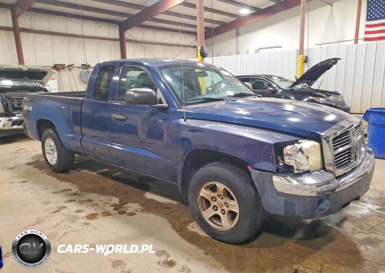 2005 Dodge Dakota Slt VIN:1D7HW42N05S236893 - 4