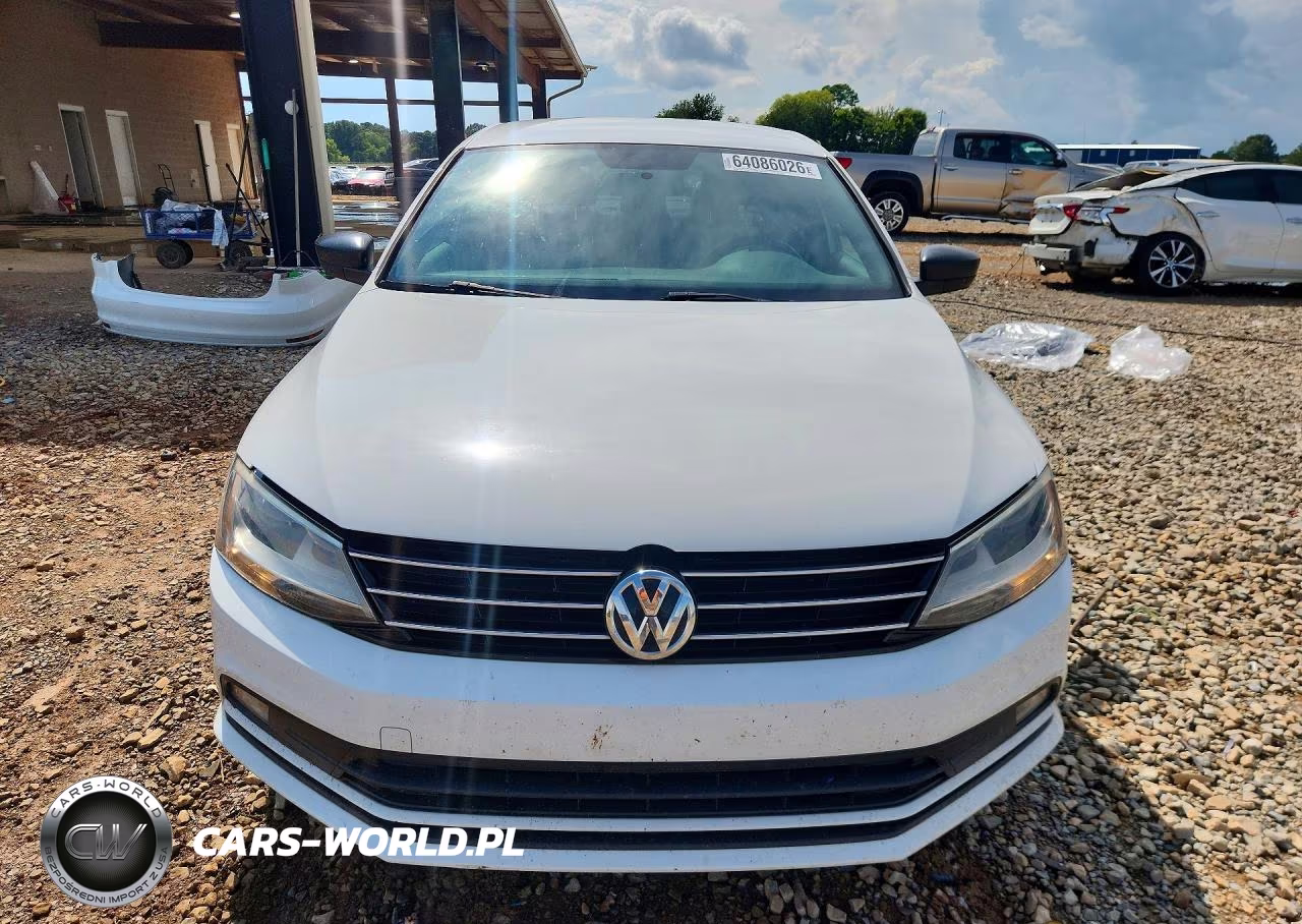 2016 Volkswagen Jetta Sport VIN:3VWD17AJ2GM415453 - 5
