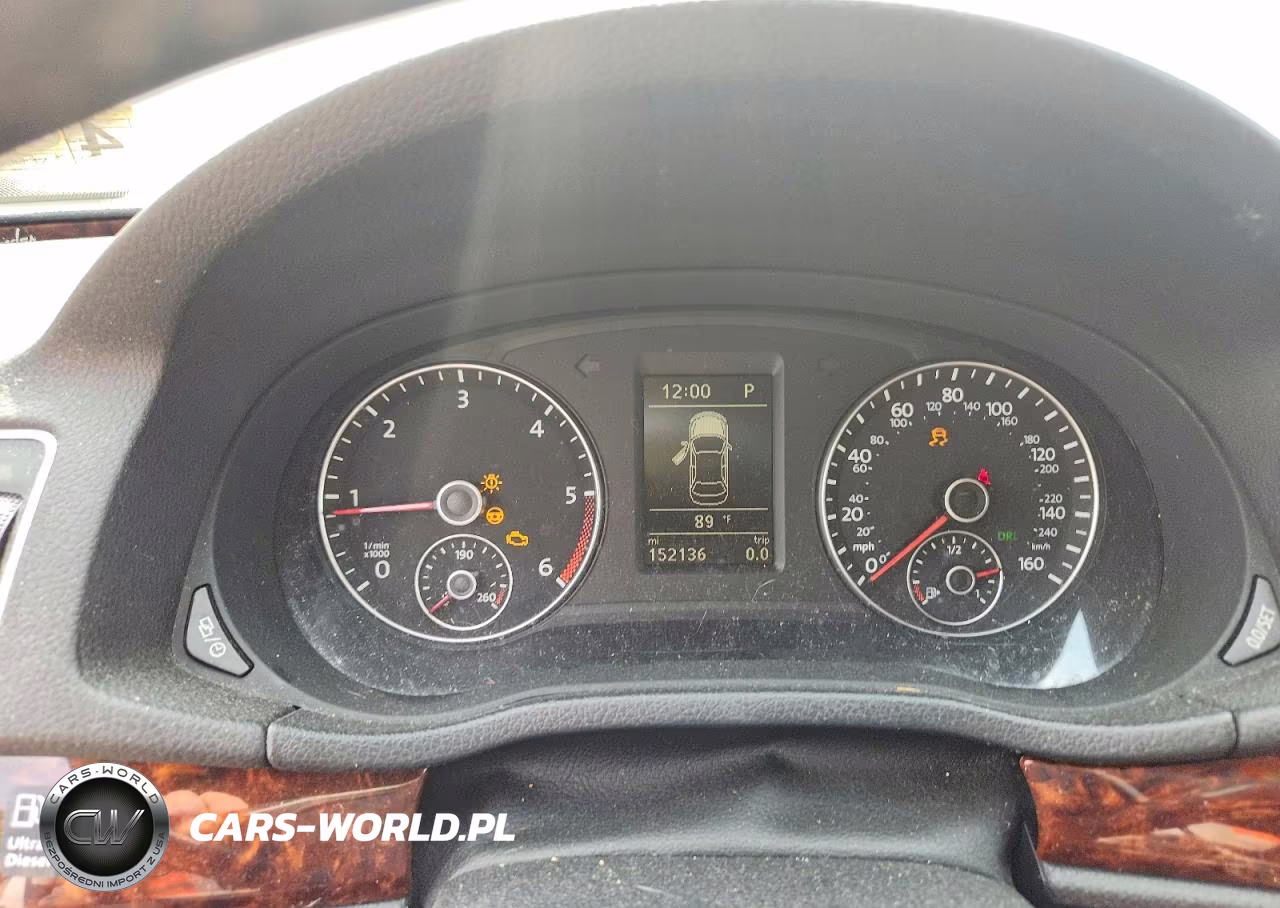 2013 Volkswagen Passat Sel VIN:1VWCN7A39DC003724 - 9